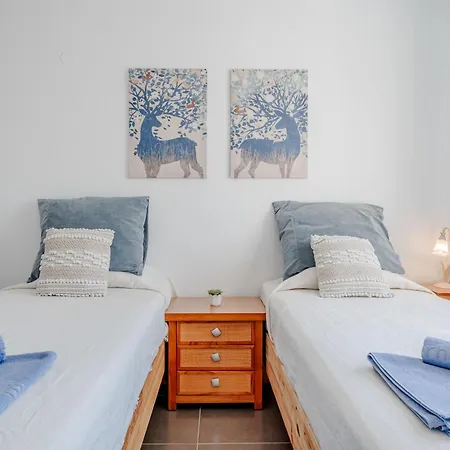 La Isla-16 By Interhome